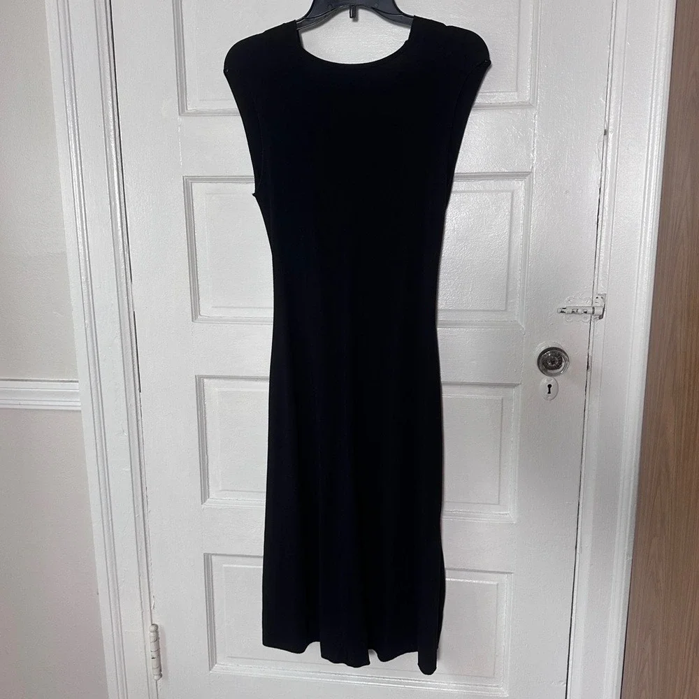 3/$20💥BCBGMaxAzria Black Midi Dress Cinched Waist Bamboo‎ Ring Accent M Stretch